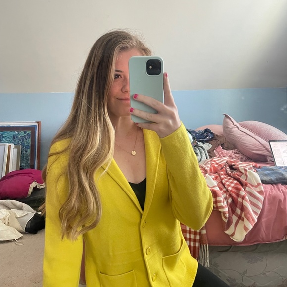 Vintage Yellow Blazer - Picture 2 of 4